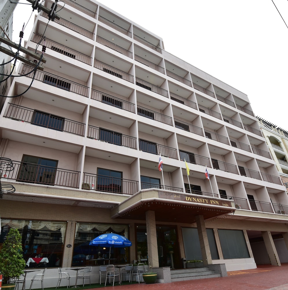Dynasty Inn Pattaya photo1