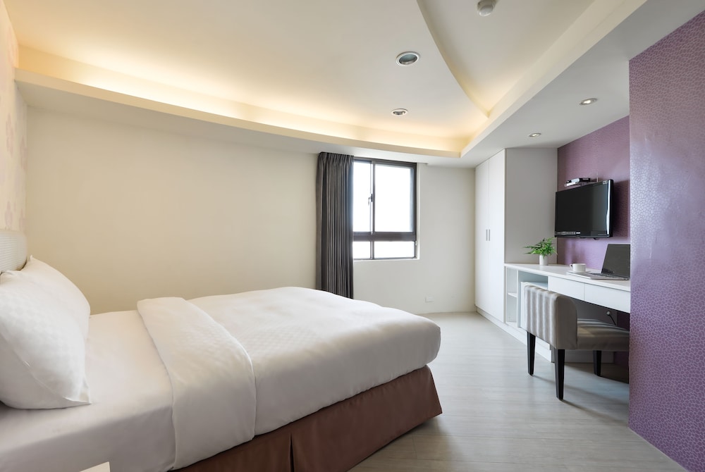 SUPERIOR, DOUBLE BED
