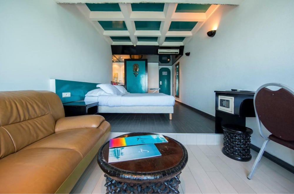 Le Lagon 16/43