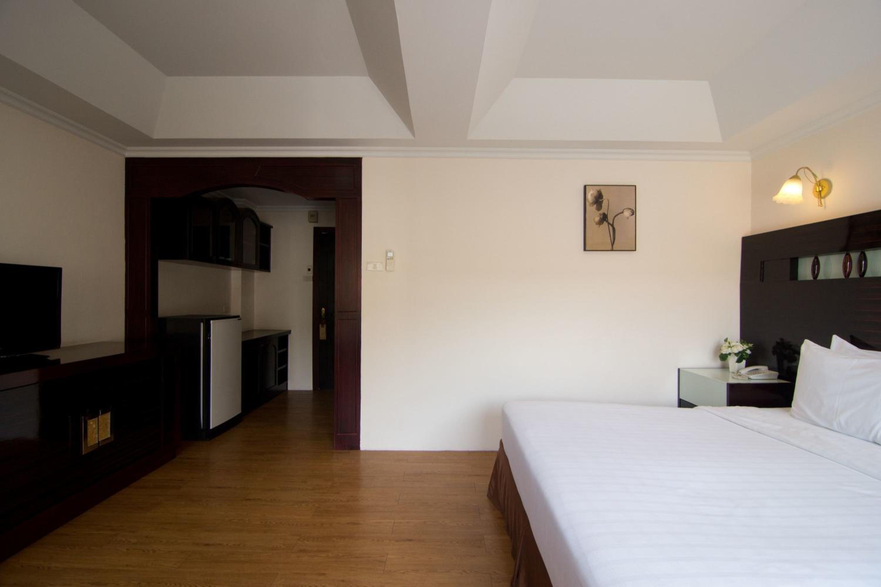 Deluxe, Double Bed
