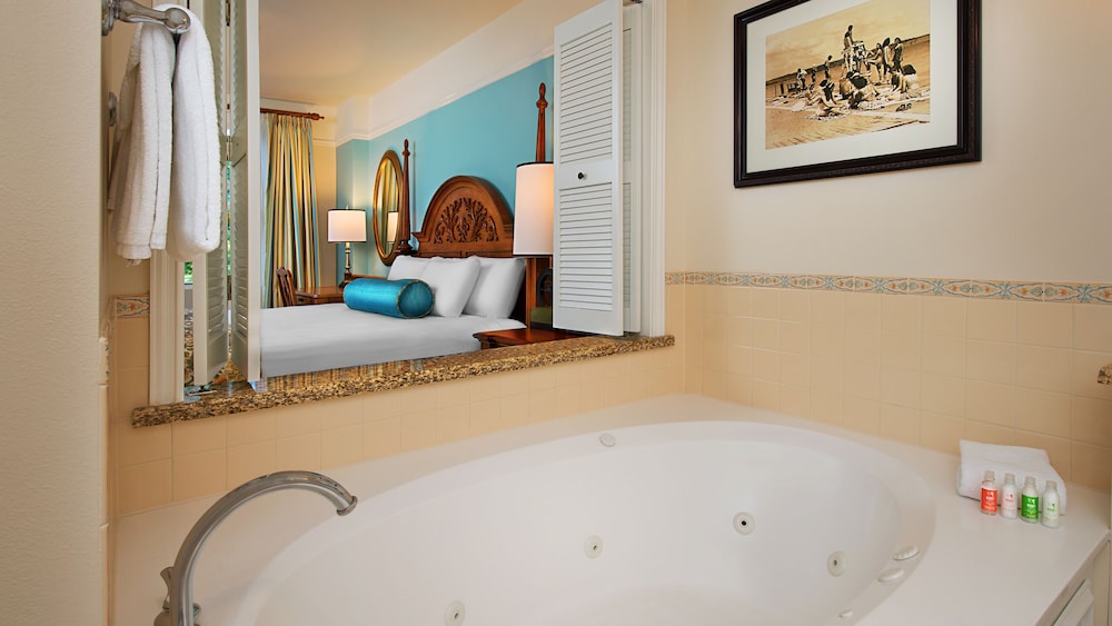 Disneys Saratoga Springs Resort and Spa 49/50