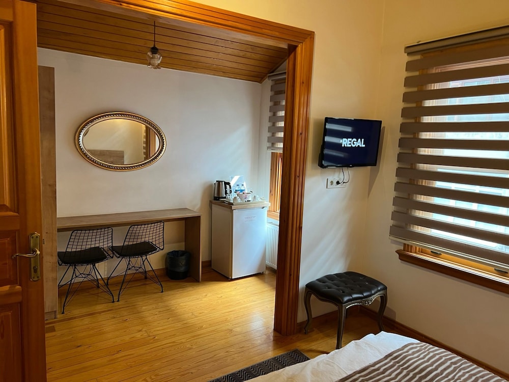 Belizia Hotel 43/61