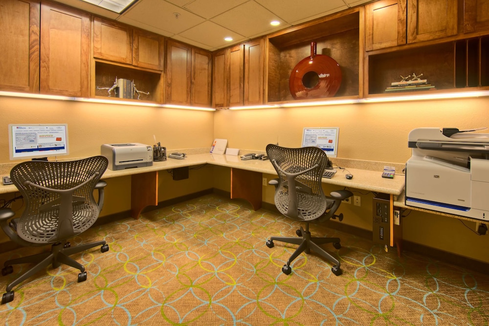 Hilton Garden Inn San Luis Obispo-Pismo Beach 38/50