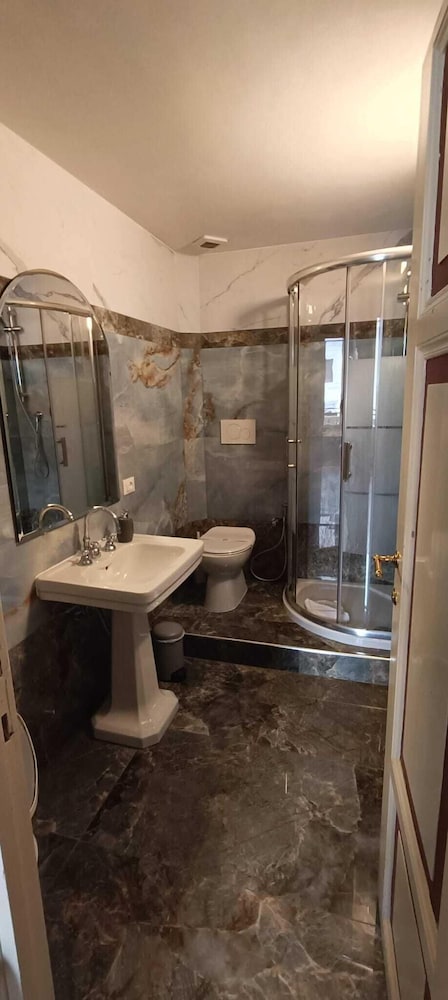 Nerva Accomodation Cavour 35/67