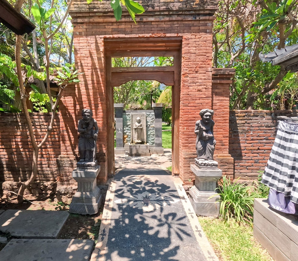 Suka Sari Cottages 39/71