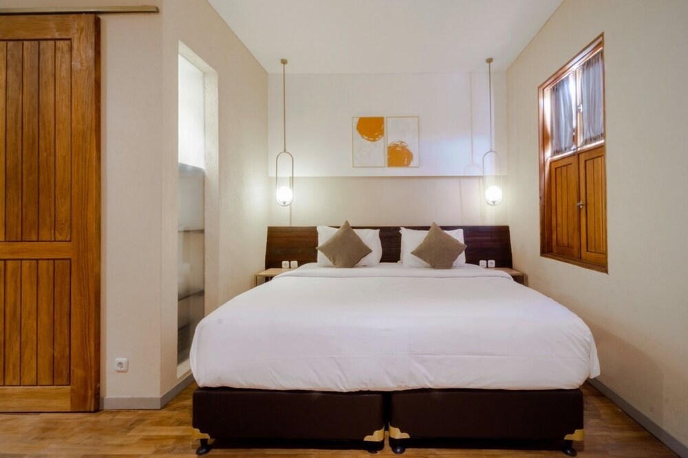 Tanaga CoLiving 23/64