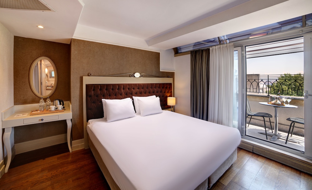 Faros Old City Hotel 37/72