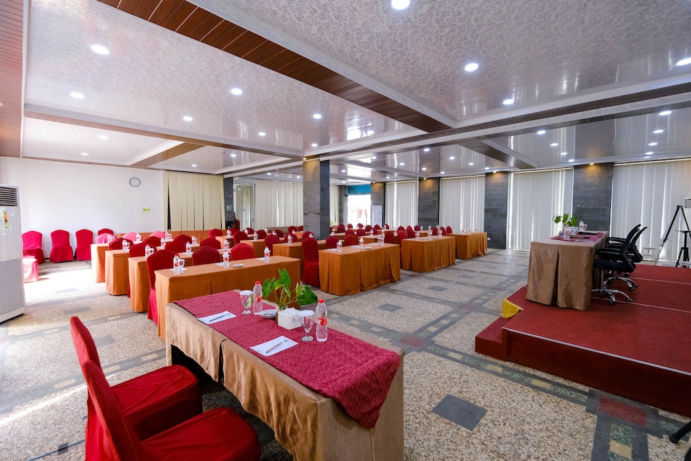 Pancur Gading Hotel and Resort 12/37