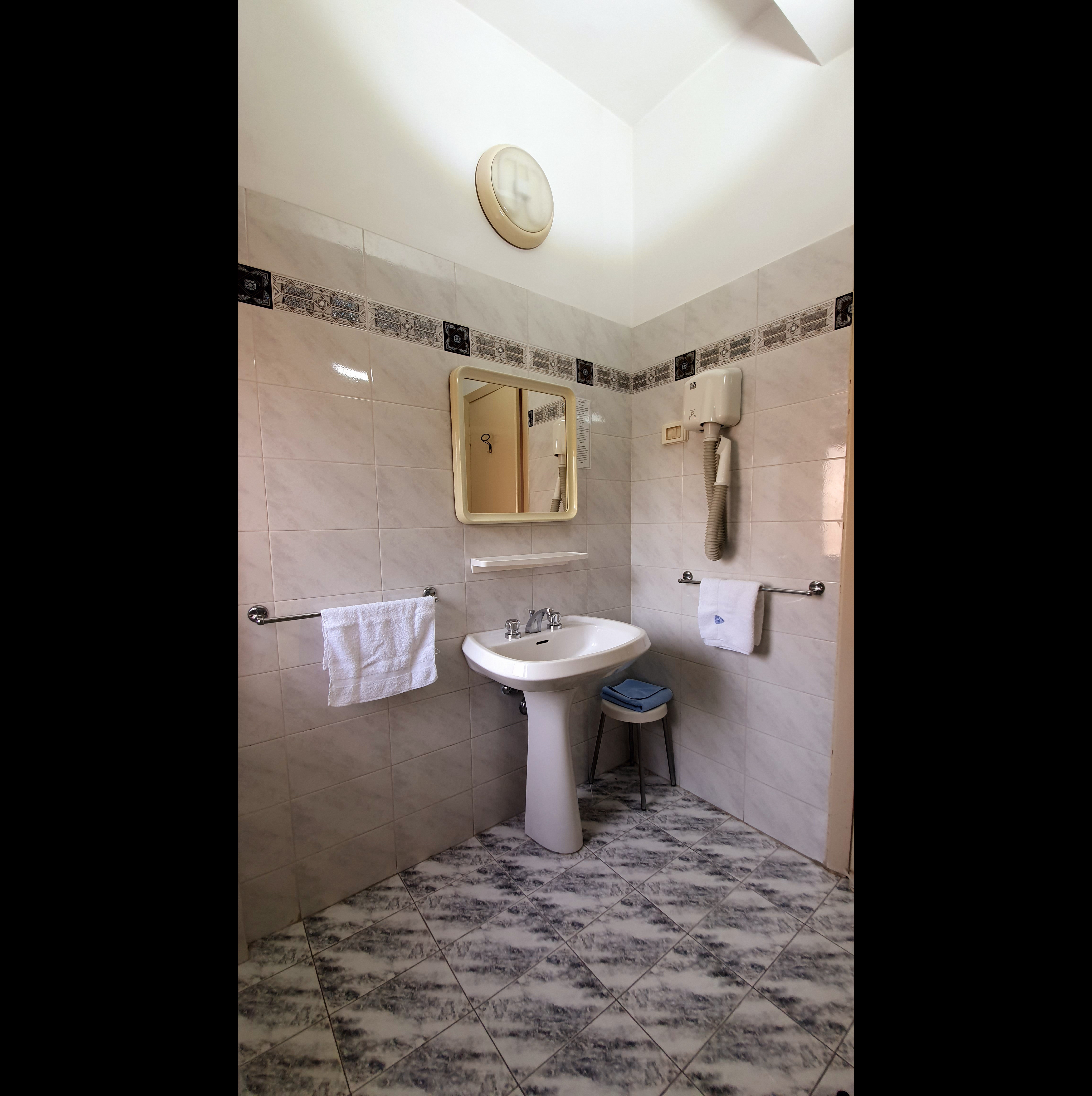 Villa Letizia - Casa Per Ferie 44/44