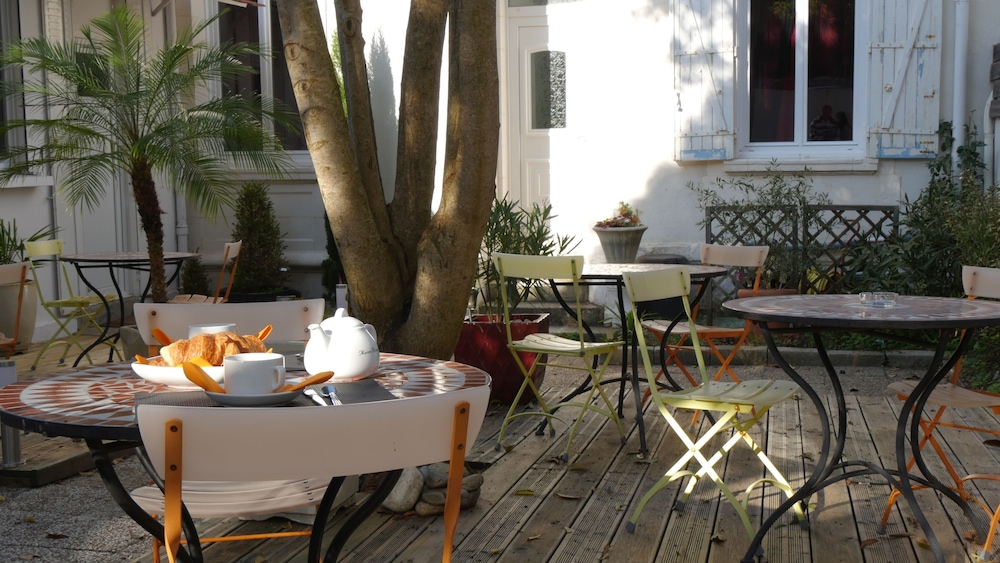 Hotel Savary 44/49