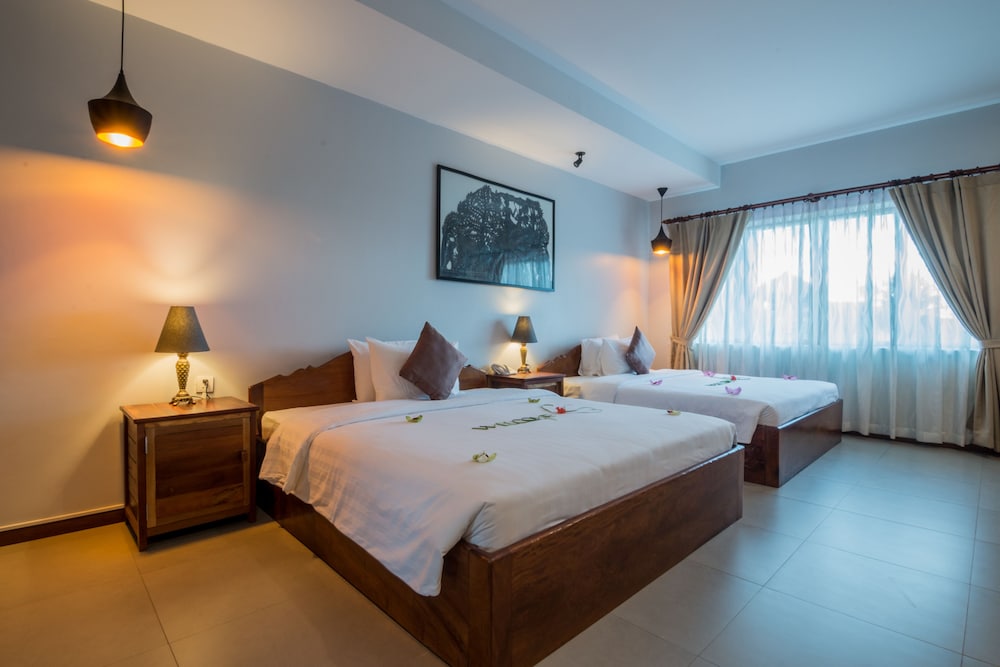 Indra Porak Residence 14/74