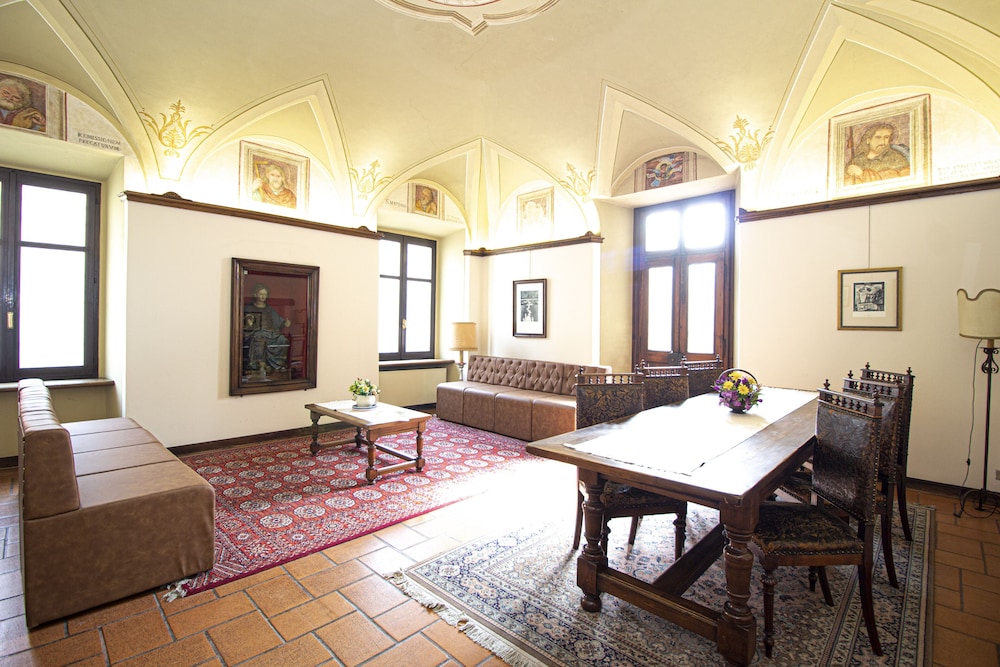 Hotel Il Chiostro 55/66