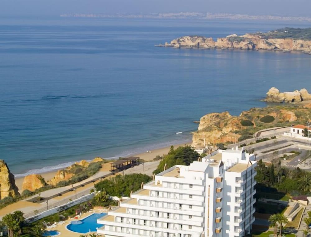 Luar Hotel 38/47