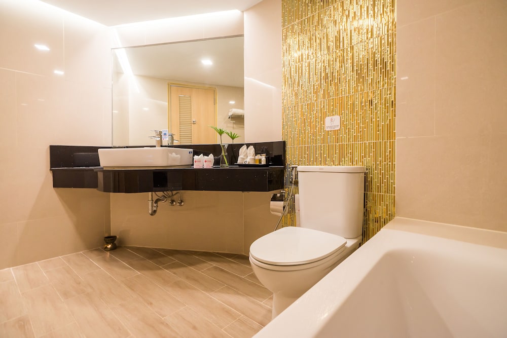 Matcha Samui Resort 50/50