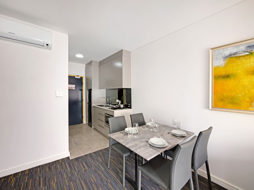 ValueSuites Penrith 46/60