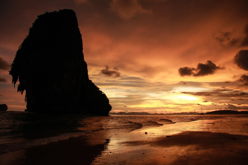 Holiday Ao Nang Beach Resort Krabi 46/50
