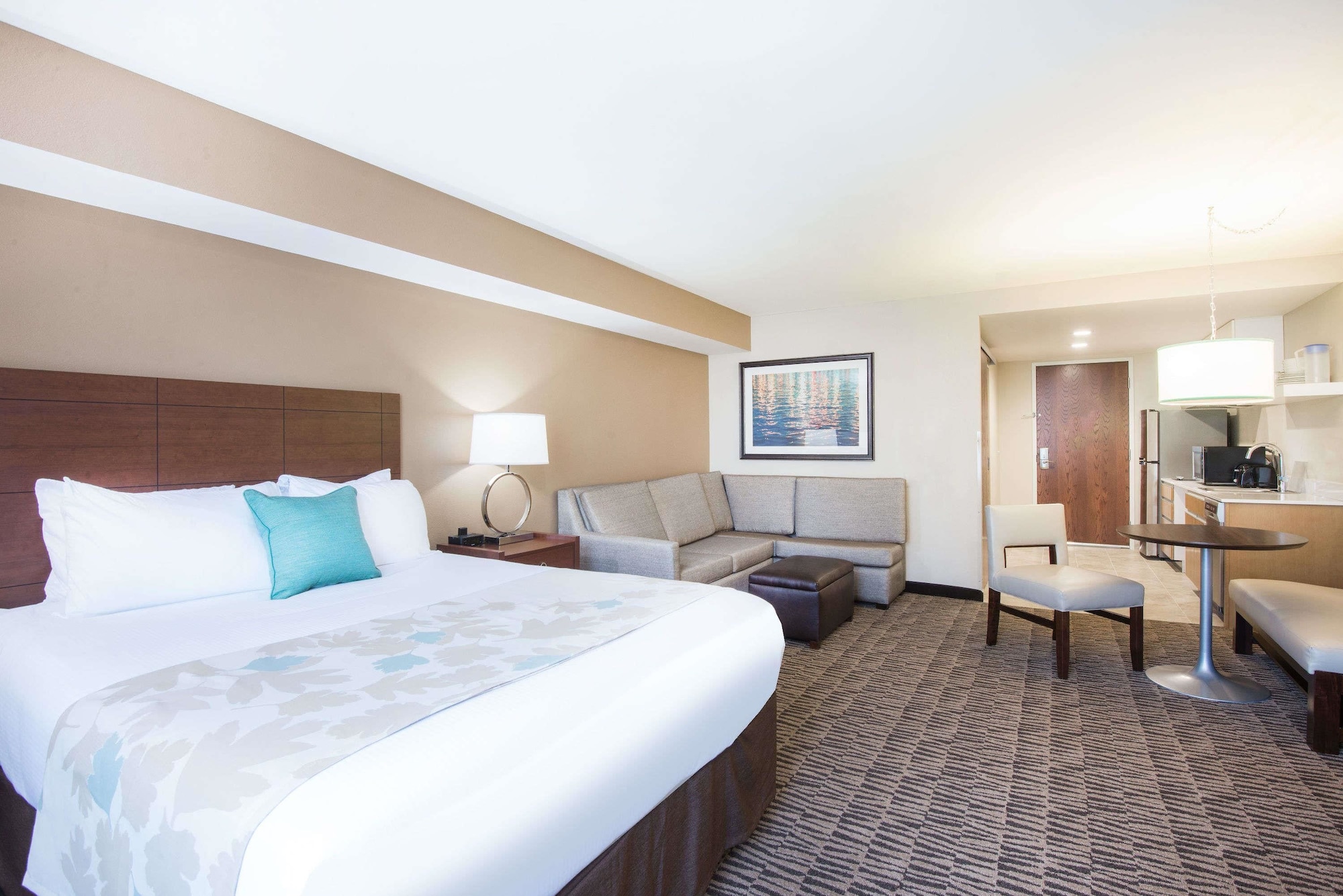 Efficiency, 2 Queen Beds