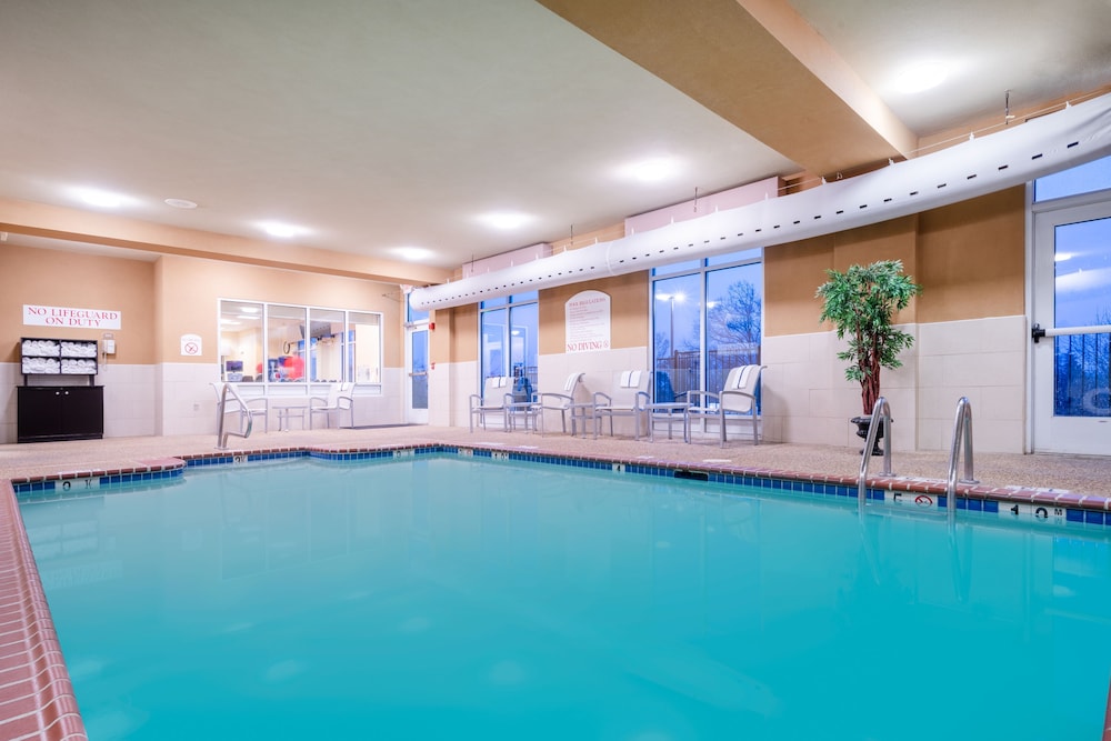 swimming pool spa