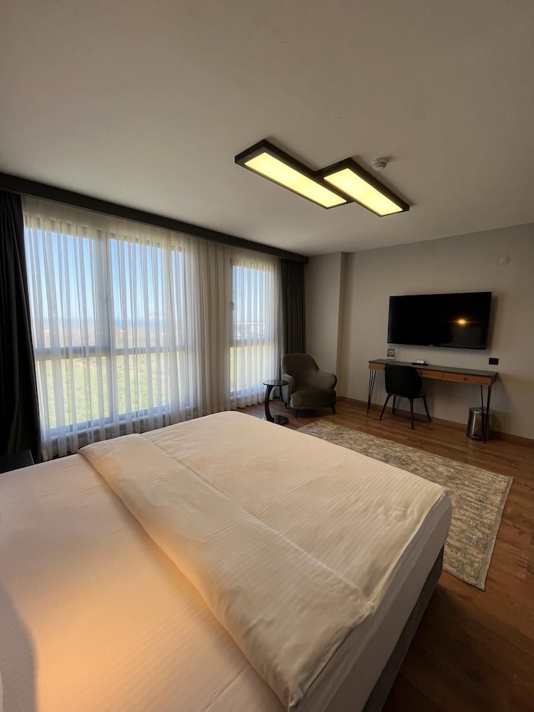 Flora Ordu Hotel & Apart & Suit 7/23