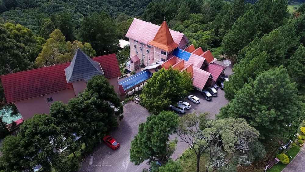 Sky Valle Hotel 71/72