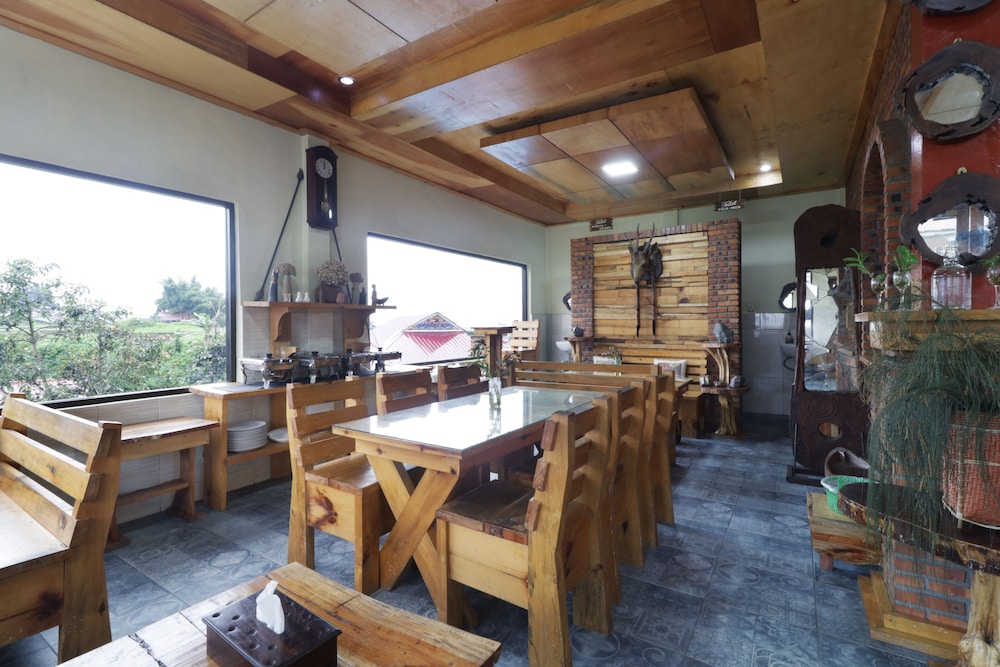 Alloyna Country Cottage by ZUZU 14/22