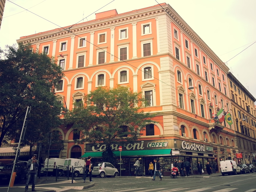 Ottaviano Guest House 27/33