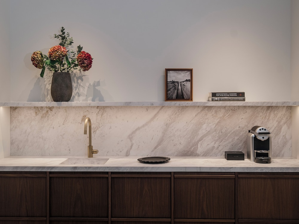 Athens Capital Suites-MGallery Collection 10/59