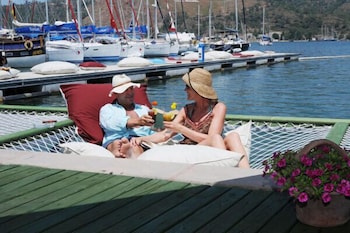 Ece Saray Marina Resort 36/38