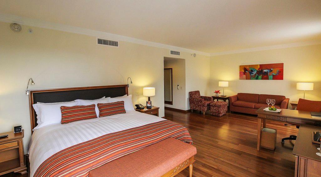 Master, Suite, King Bed