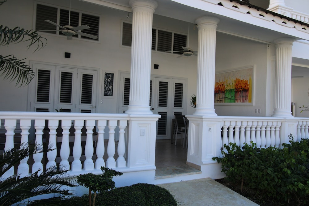 Albachiara Hotel 2/75