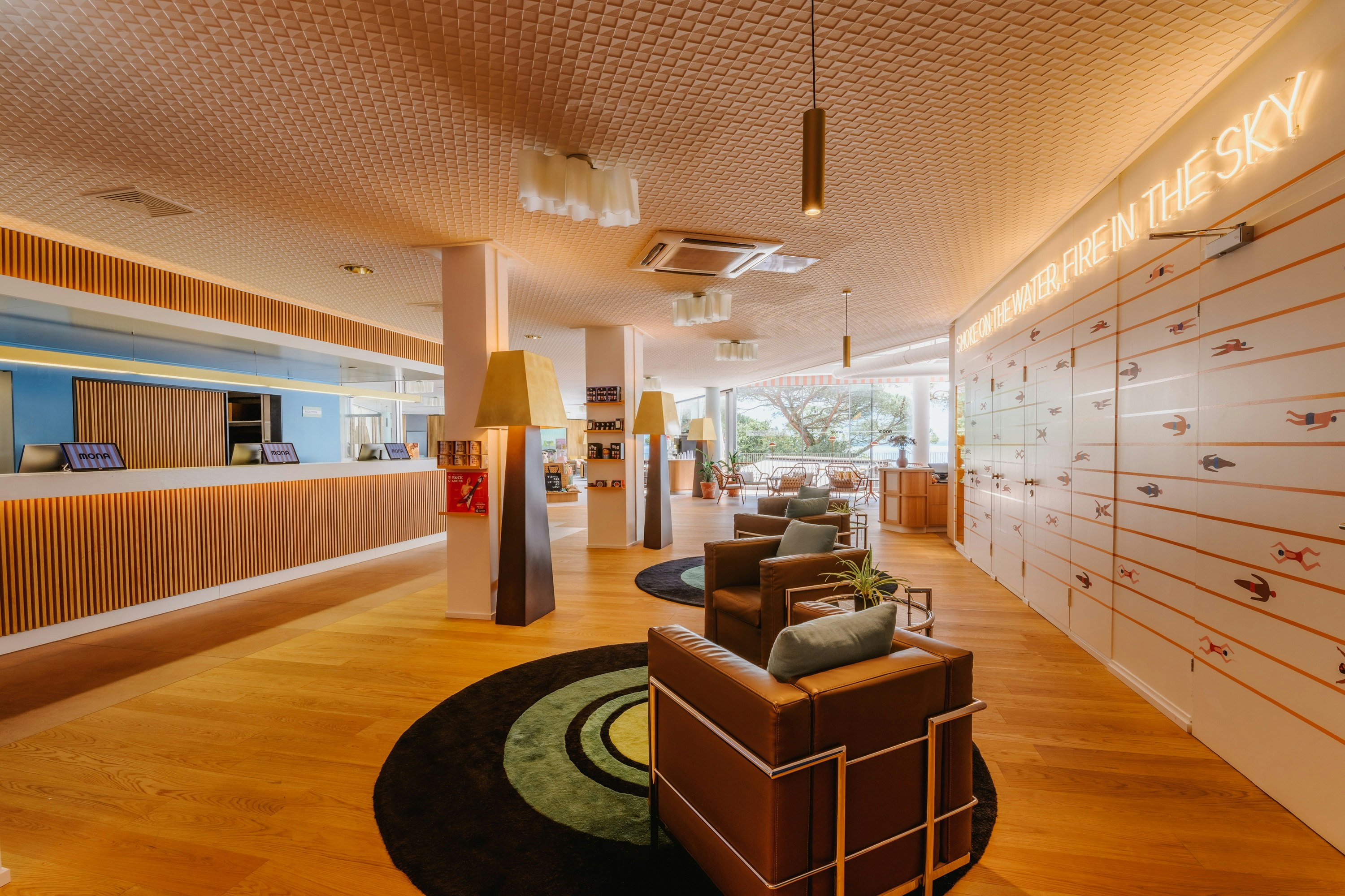 Hotel Mona 4/61