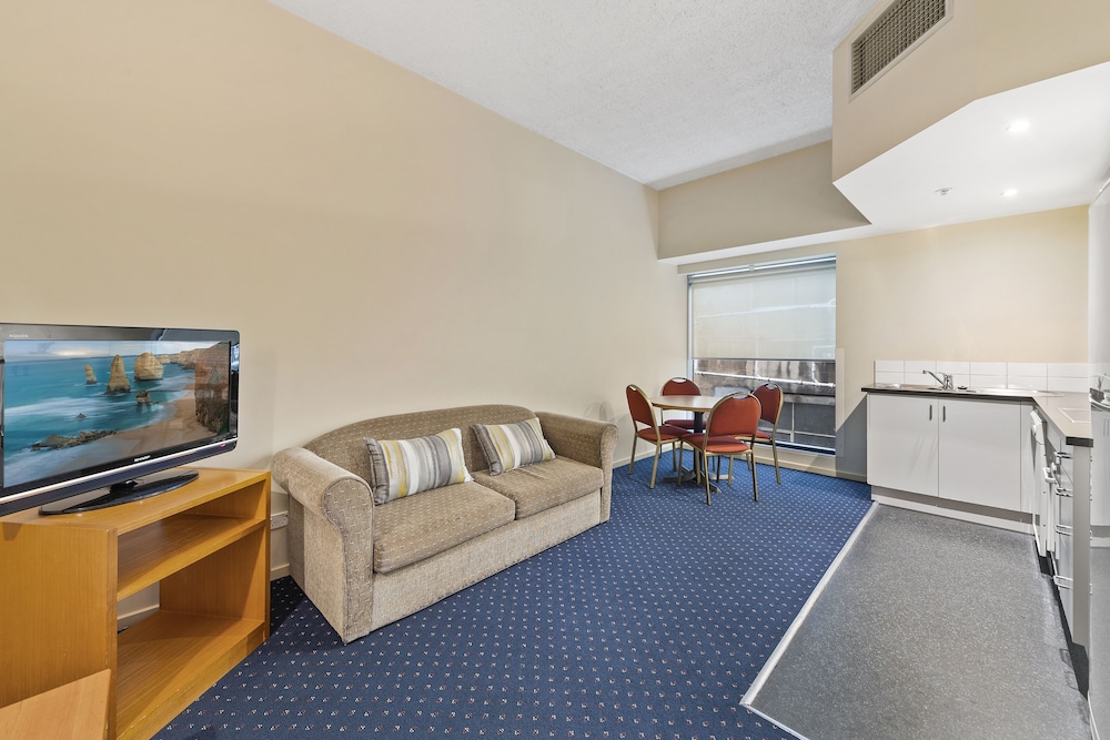 YEHS Hotel Melbourne CBD 44/57