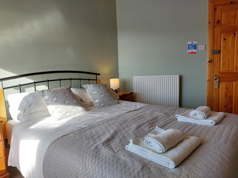 Eddlewood Guest House 9/43