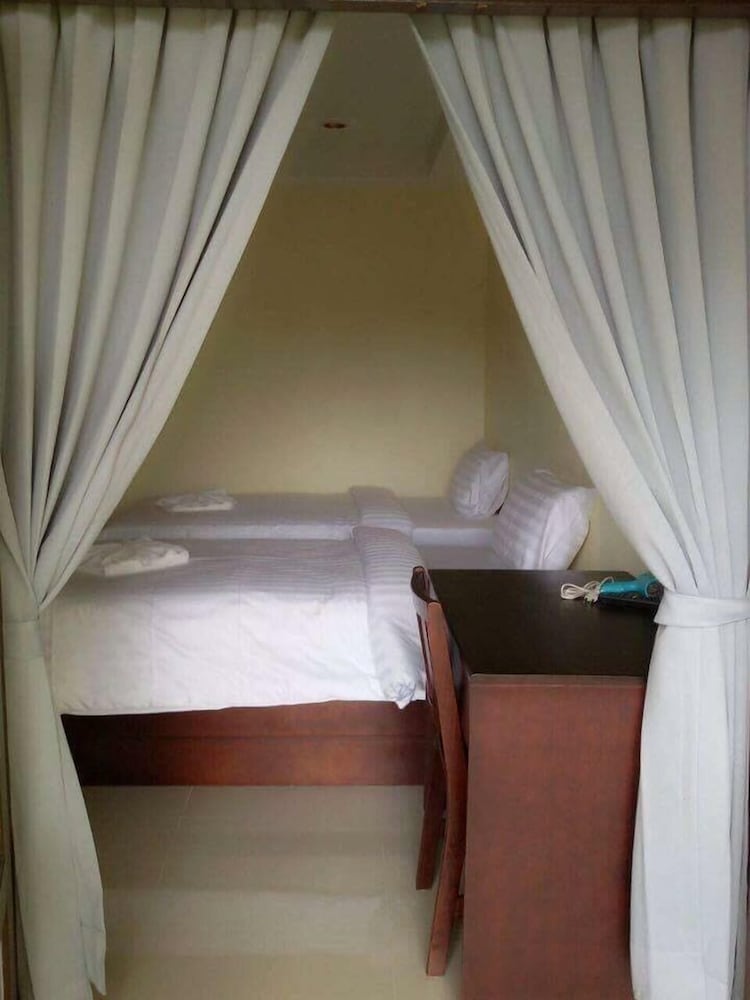 Morakot Lanta Resort 24/63