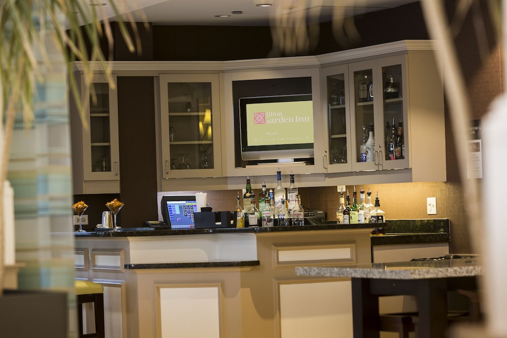 Hilton Garden Inn Plymouth, MA 42/48
