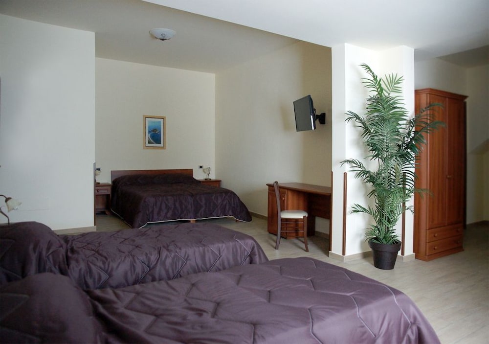 Hotel Sofia 12/38