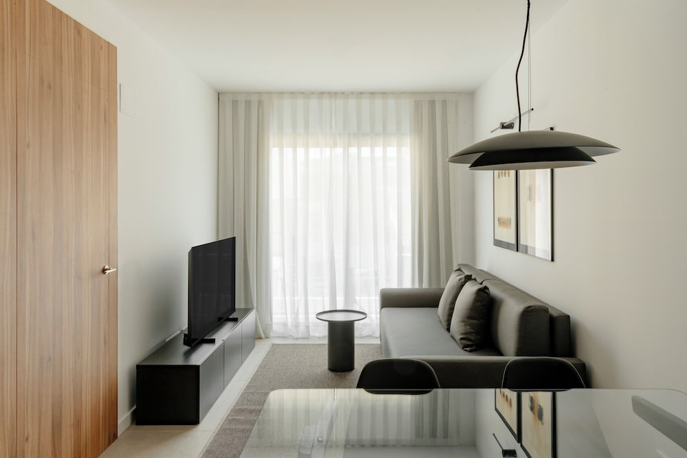 Europa Apartment 34/50