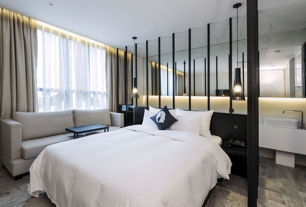 Hotel the Designers Dongdaemun 18/75