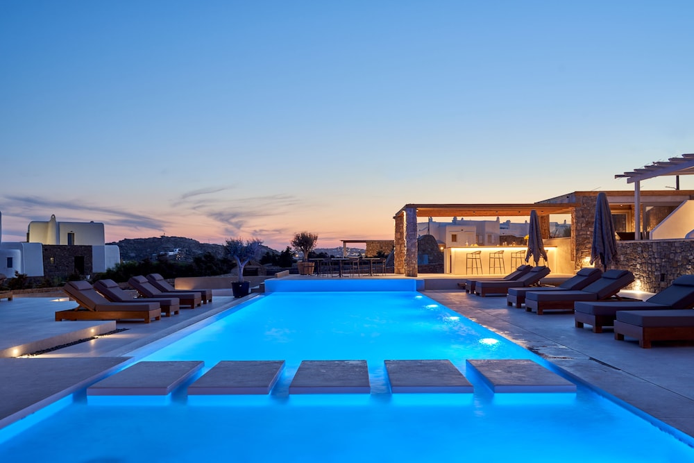 Ionic Suites 29/50