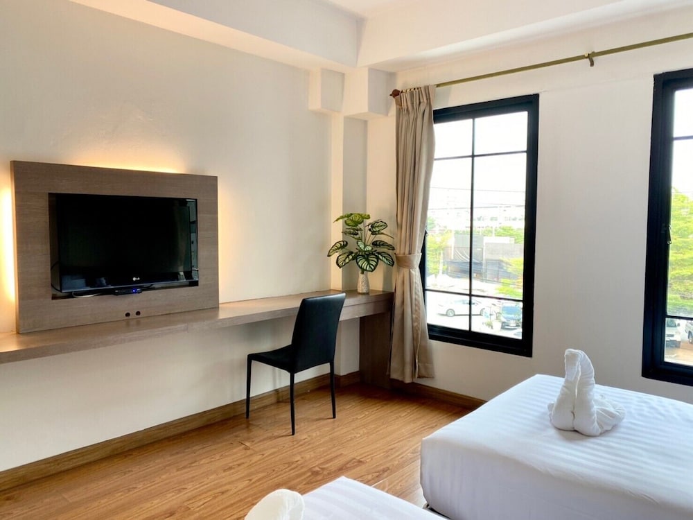 View Dee BKK Airport Residence 18/35