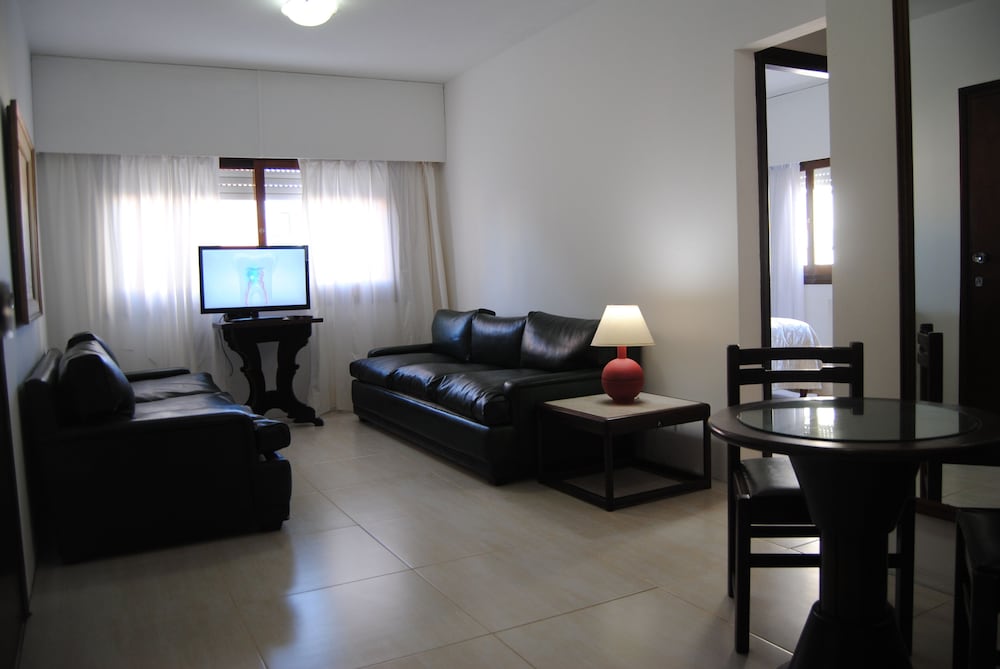 Iberia Hotel 39/64