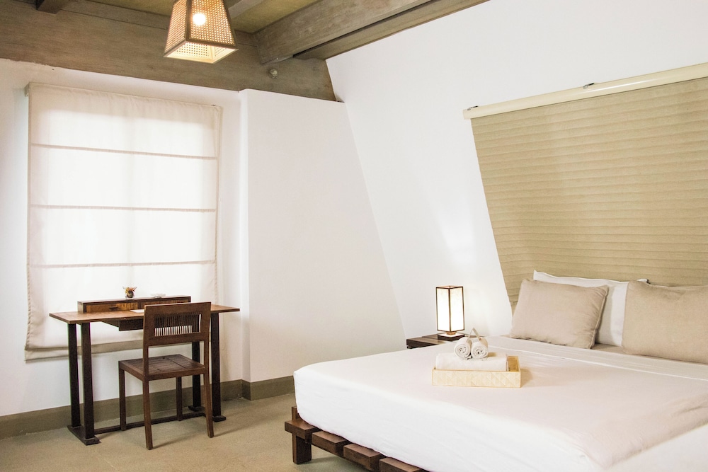 Panorama, Deluxe, King Bed