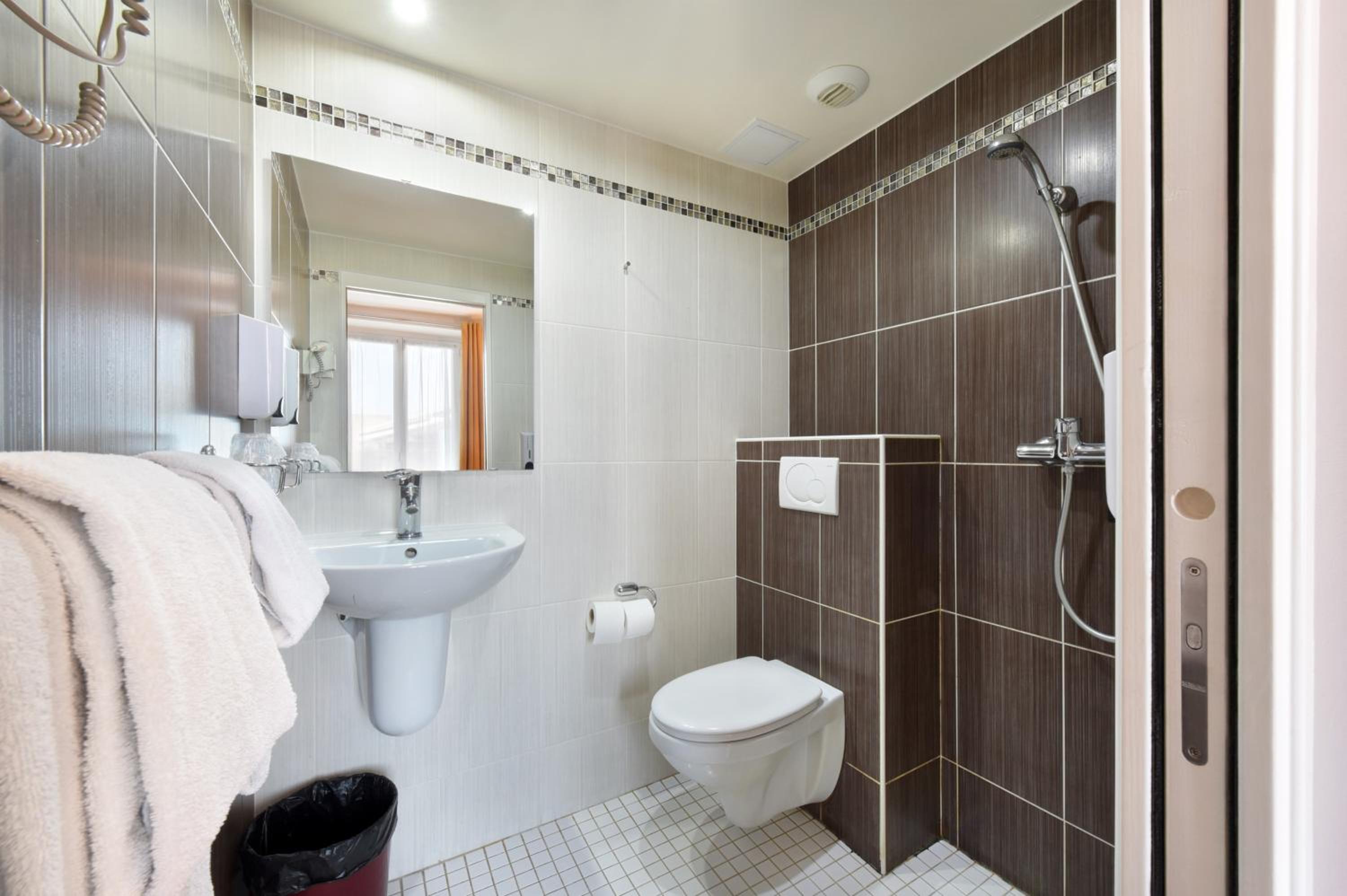 غرفة مفردة، New Hotel Gare Du Nord 6/14