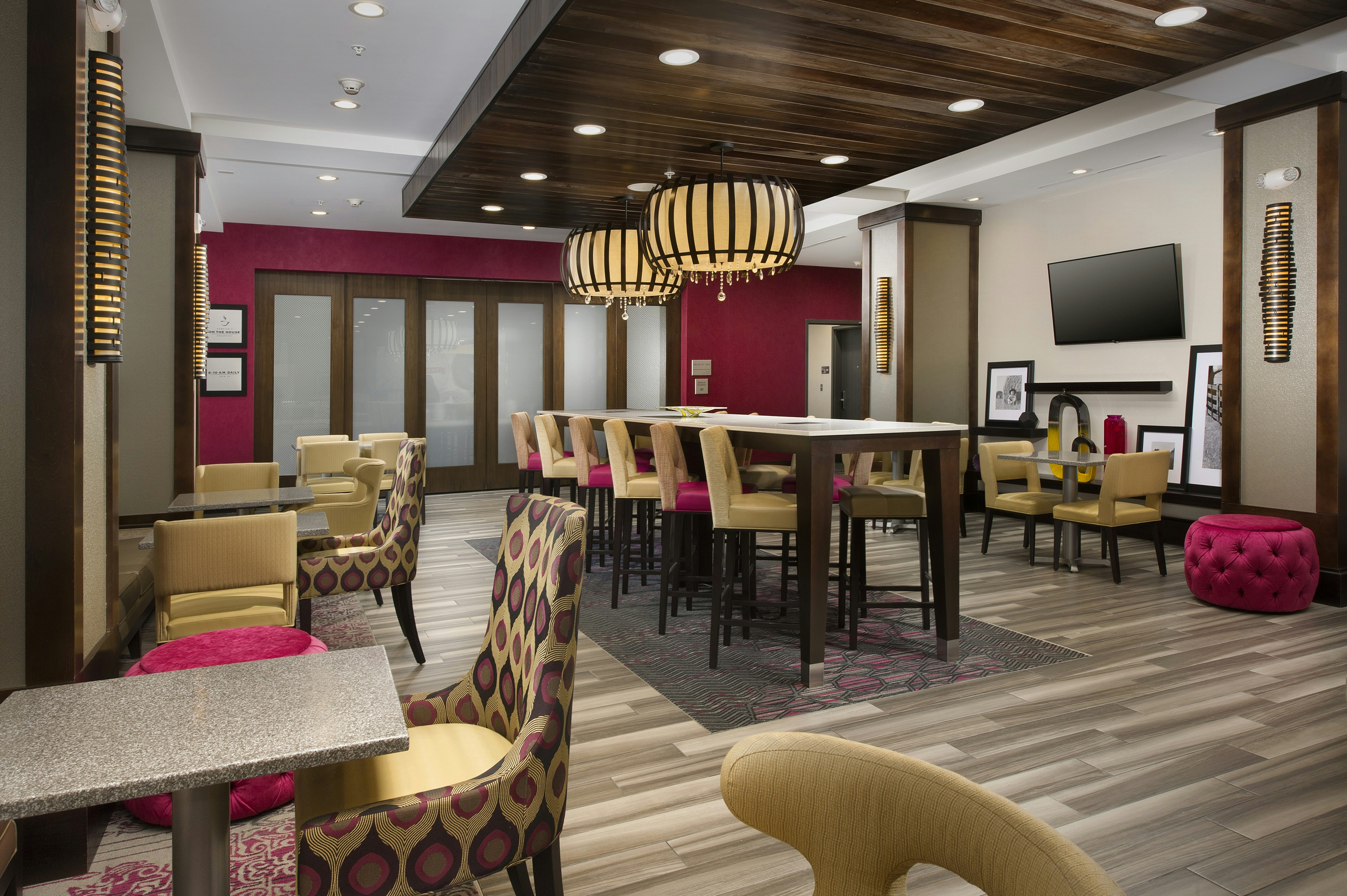 Hampton Inn Louisville East Hurstbourne Ky 53/56
