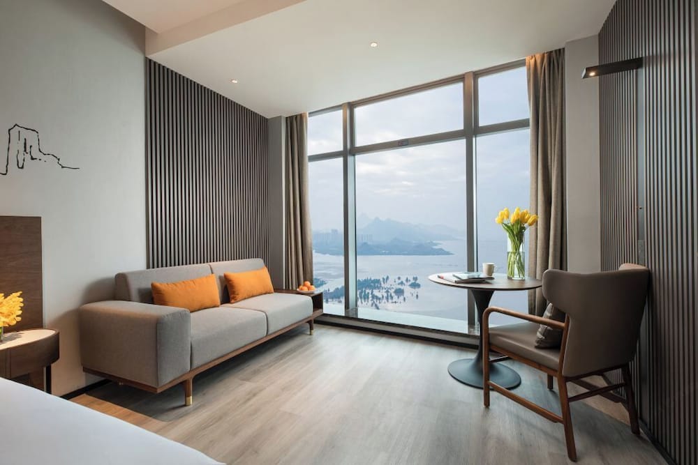UrCove By Hyatt ShenZhen Bay Futian Port 51/69