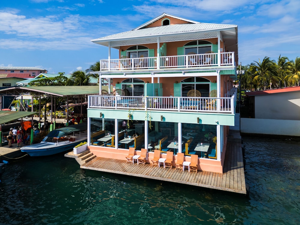 Bocas Paradise Hotel in BOCAS DEL TORO