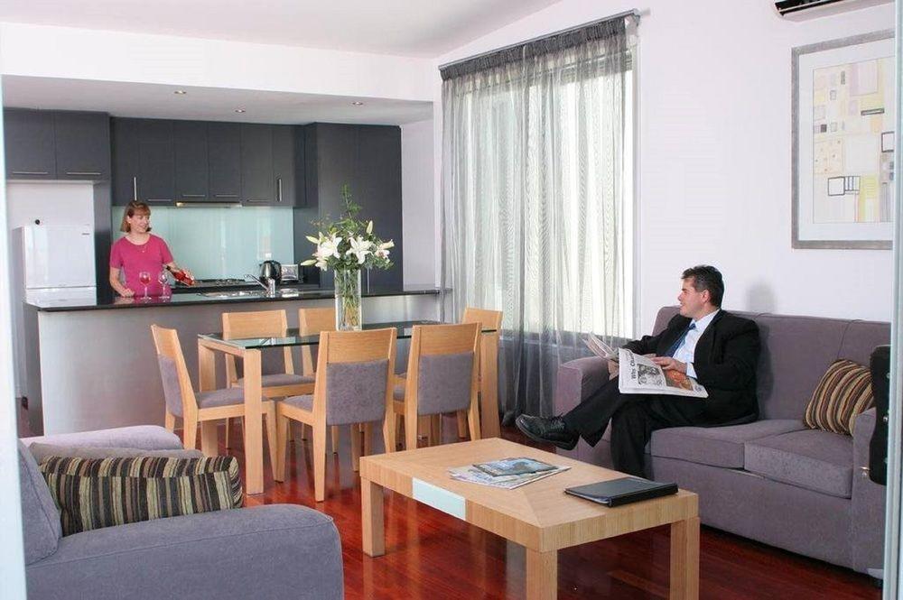 BEACHSIDE APARTMENTS BONBEACH 17/26