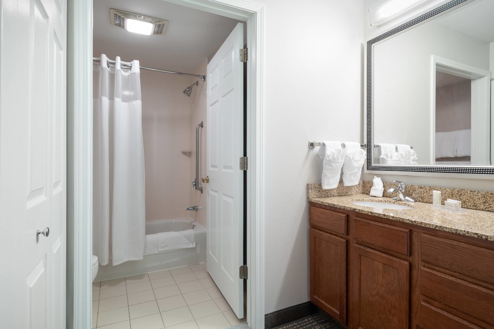 Residence Inn By Marriott New Bedford Dartmouth 13/30