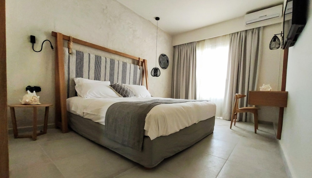 Pedi Beach Hotel 19/59