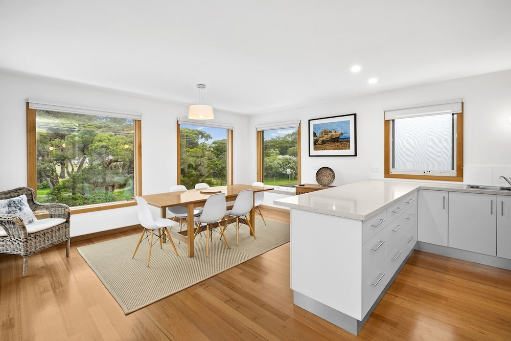 SEAHAVEN VILLAGE 42/68